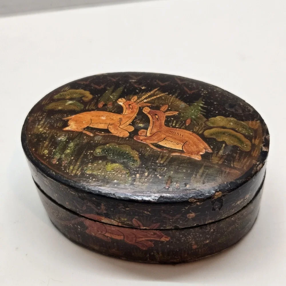 Vintage‎ Handmade Lacquered Trinket Box With Deer Motif Made In Kashmir India